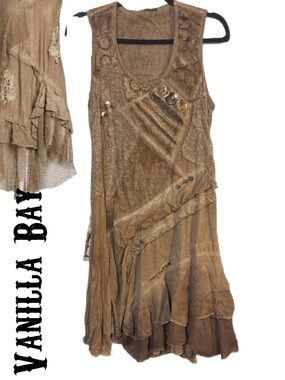 Vanilla Bay Taupe-Brown Layered Lace Midi Dress size X-Large